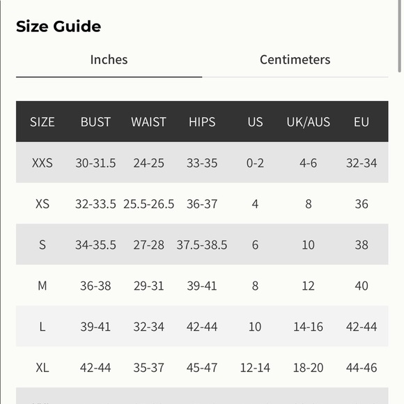 ✨2/$75 ✨Fabletics kinsley cropped seamless jacket - Picture 9 of 9